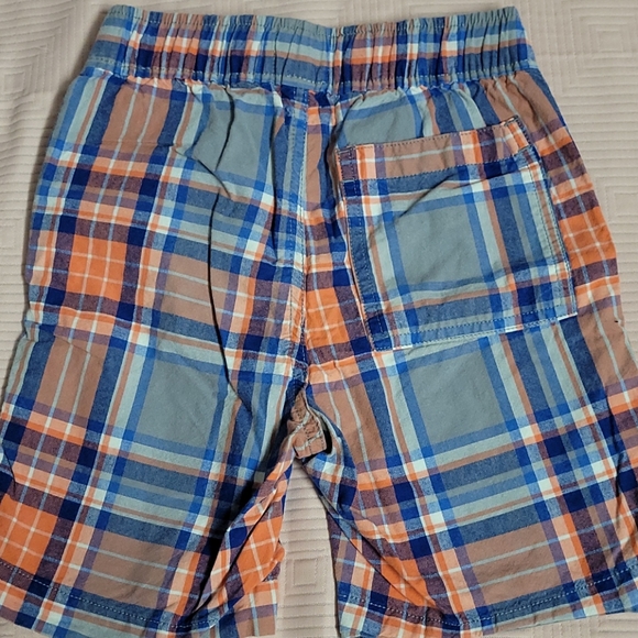 Short - Picture 2 of 2